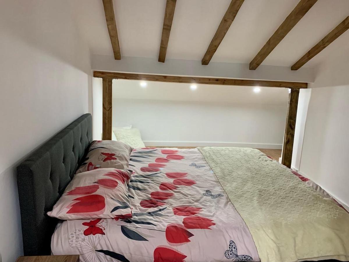 Noah'S Attic - Apartment Hotel In คอร์เชอ ภายนอก รูปภาพ