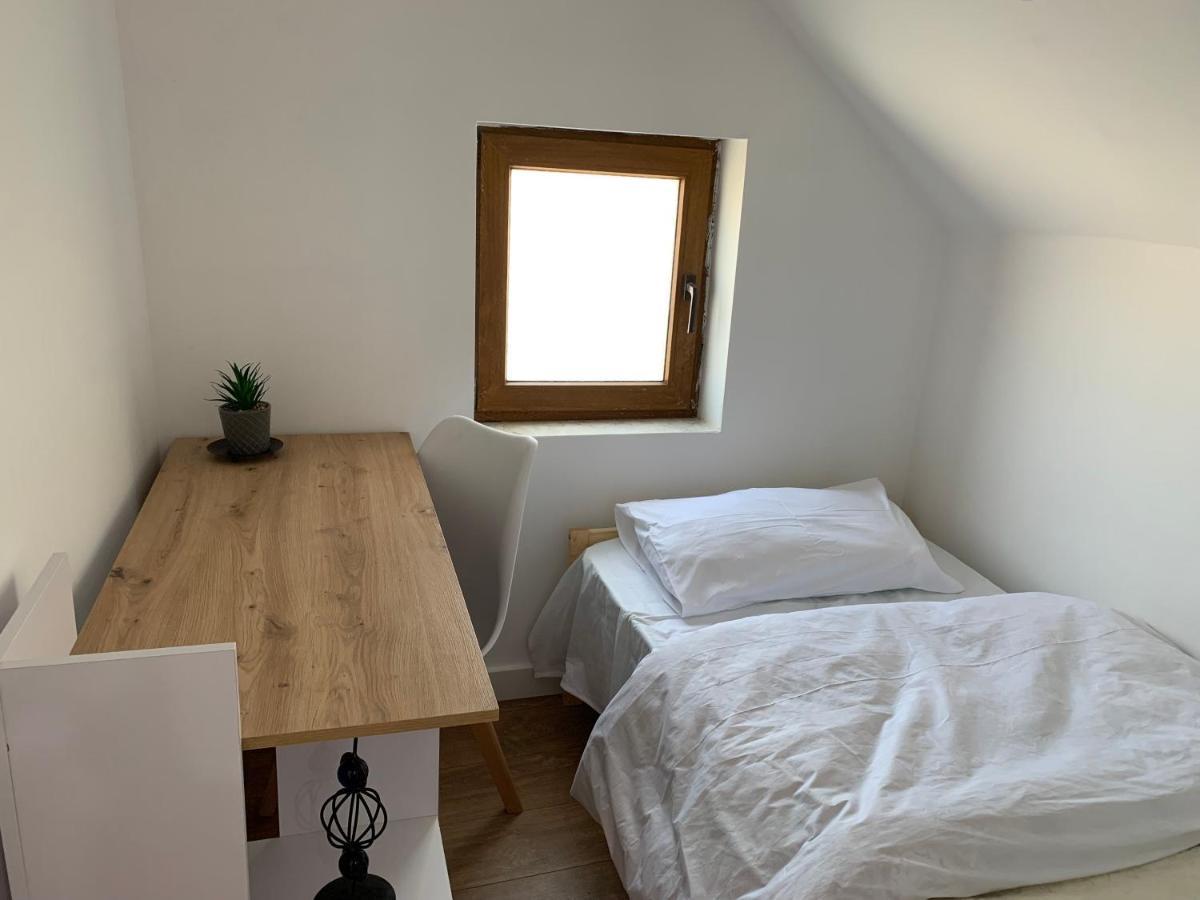 Noah'S Attic - Apartment Hotel In คอร์เชอ ภายนอก รูปภาพ
